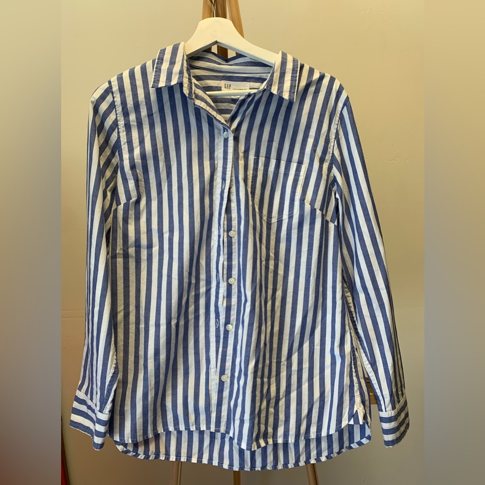 Gap striped dress shirt